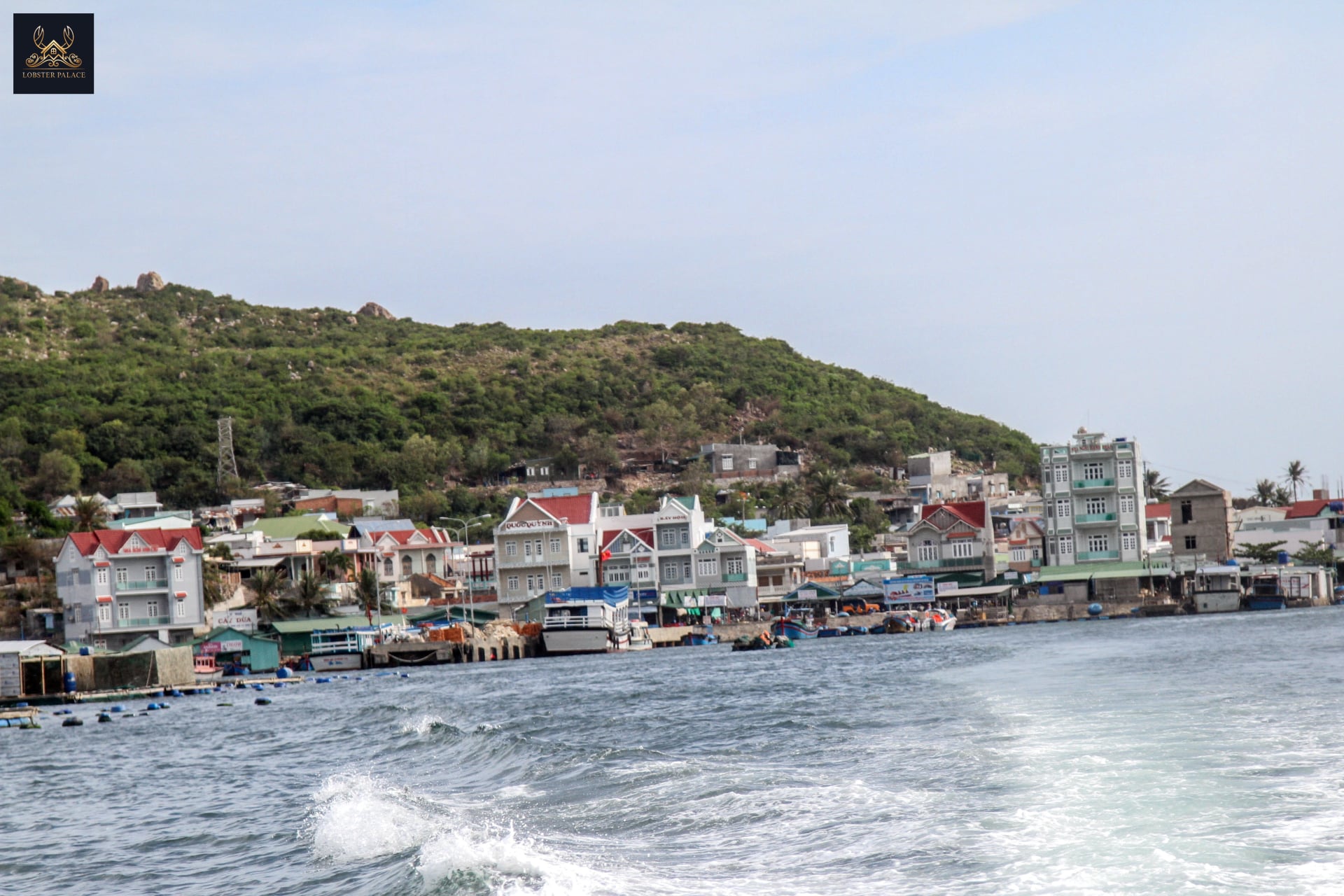 Đảo Bình Ba Nha Trang – Cẩm Nang Du Lịch, Ăn Uống Và Khách Sạn Tại Khách Sạn Tôm Hùm