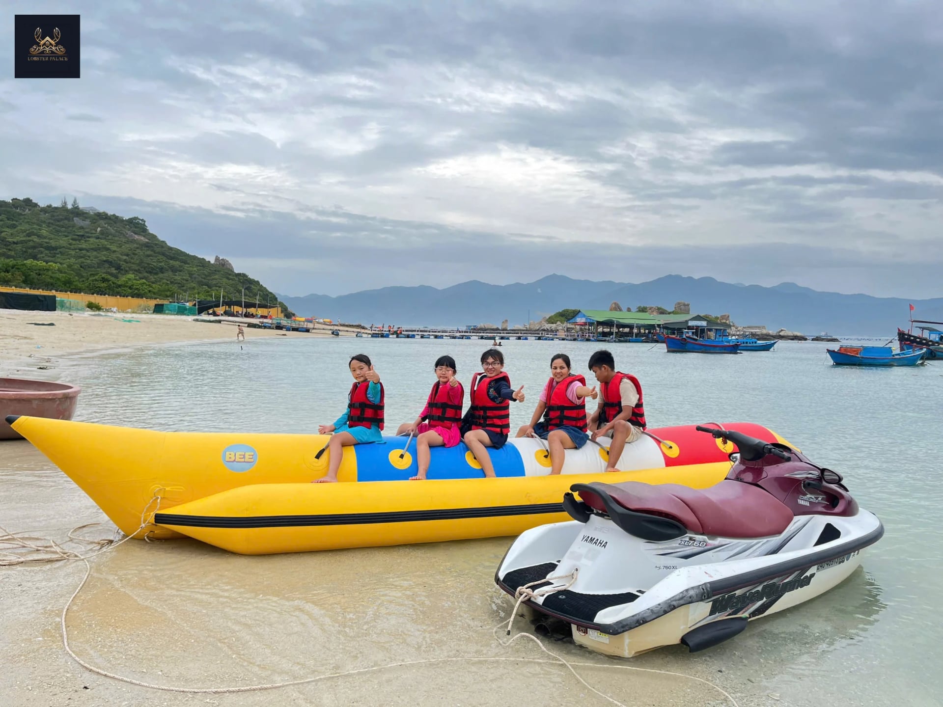 Tour Du Lịch Đảo Bình Ba Giá Bao Nhiêu? So Sánh Chi Phí Đi Tour Vs Tự Túc Mới Nhất