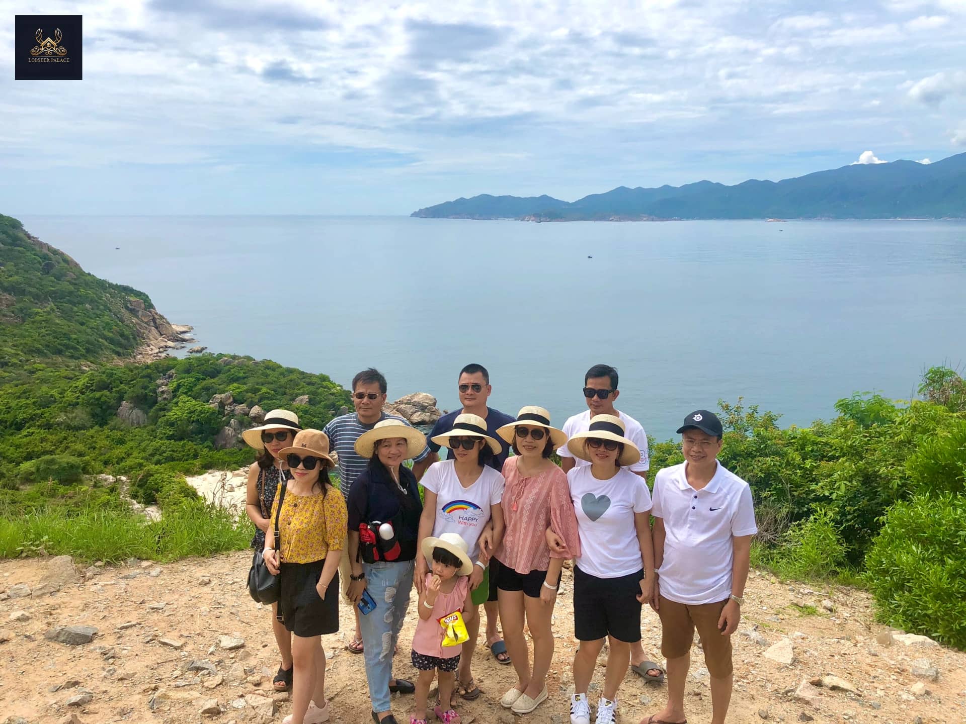 Tour Du Lịch Nha Trang Đảo Bình Ba Khởi Hành Hằng Ngày | Ưu Đãi Tại Tôm Hùm Palace